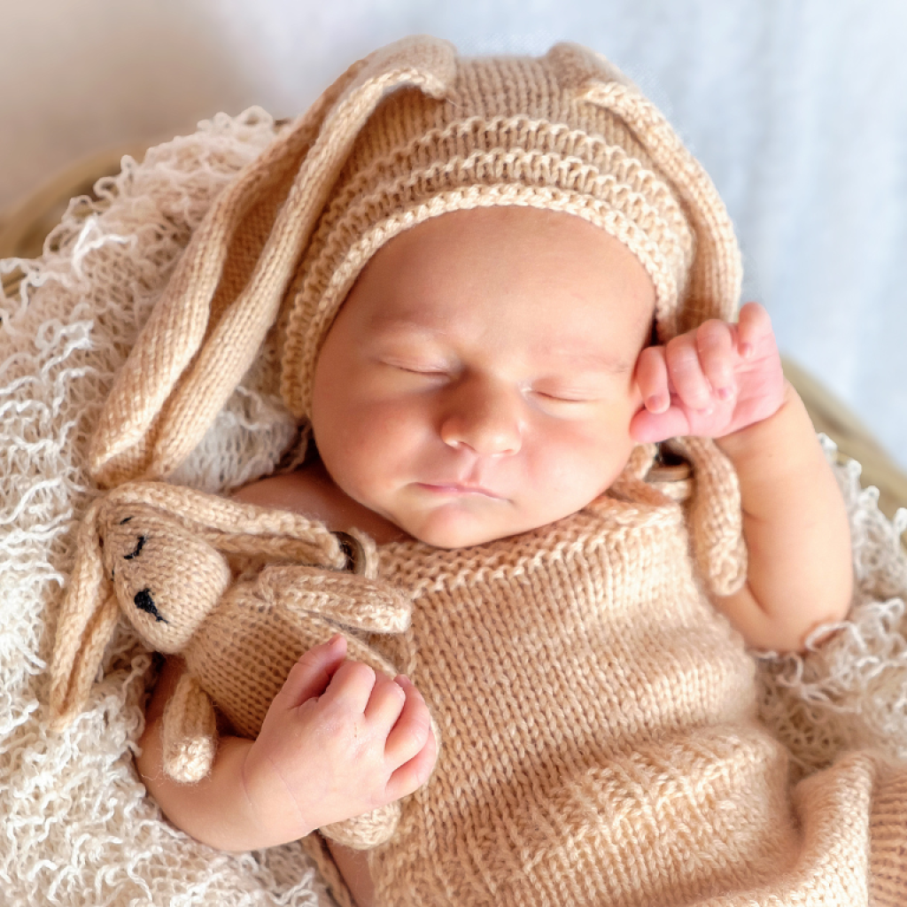 De part ma propre expérience de maman, j’ai choisi d’accompagner tout particulièrement la femme enceinte et en post-partum à l’aide de mes outils en naturopathie et en réflexologie. J’ai à cœur de-4 De part ma propre expérience de maman, j'ai choisi d'accompagner tout particulièrement la femme enceinte et en post-partum à l'aide de mes outils en naturopathie et en réflexologie. J'ai à cœur de-4